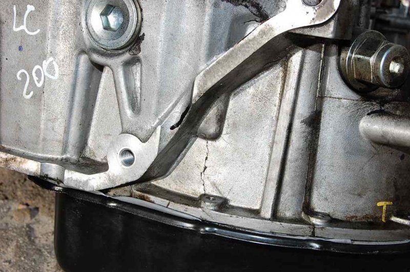 Поддон двигателя LAND CRUISER 200 08-21