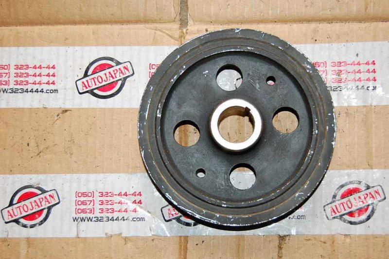 Шкив коленвала TOYOTA COROLLA 150 06-13 Шкив коленвала TOYOTA COROLLA 150 06-13