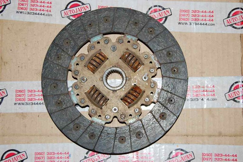 Диск сцепления NISSAN PRIMERA P-10 90-96 Б/У