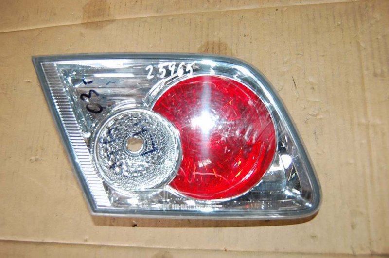 Фонарь внутренний задний левый MAZDA 6 GG 02-07 Б/У