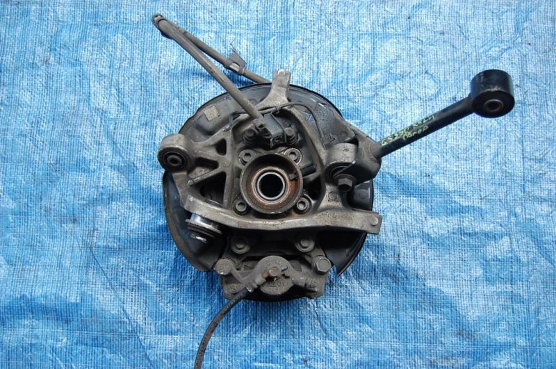 Ступица задняя левая GS350 GS300 05-11 Ступица задняя левая GS350 GS300 05-11