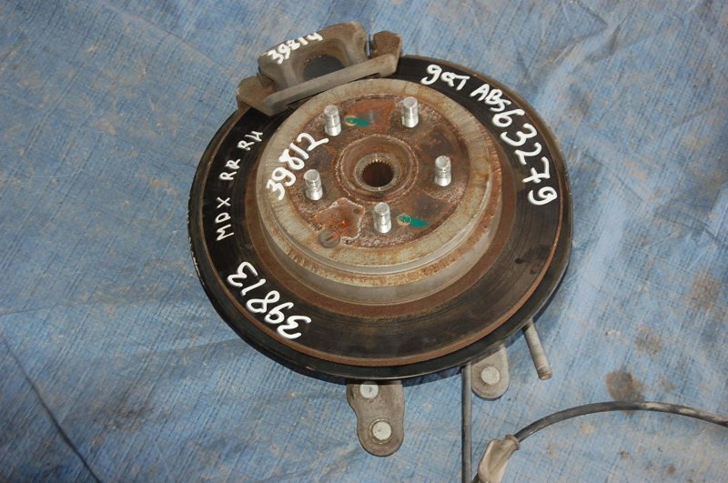 Ступица задняя правая ACURA MDX (YD2) 06-13 YD2 42200-STX-A02 Б/У