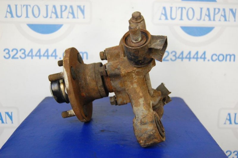 Ступица задняя левая NISSAN SUNNY 96-00