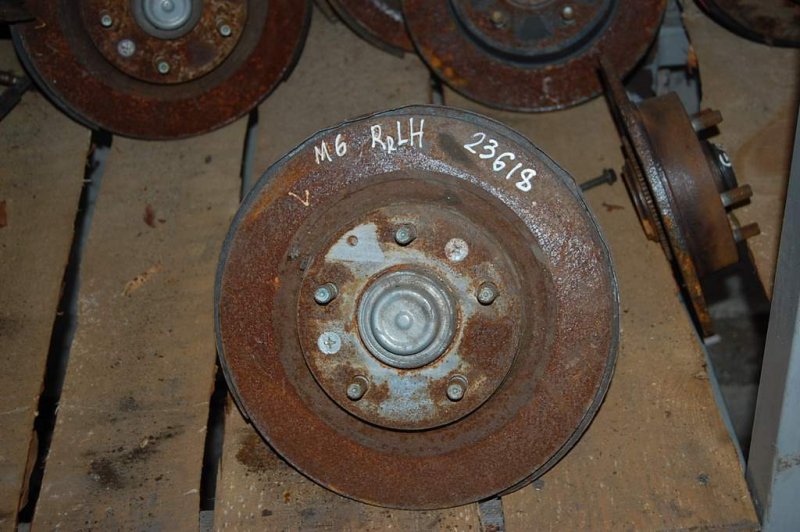 Ступица задняя левая 6 GG 02-07 Ступица задняя левая 6 GG 02-07