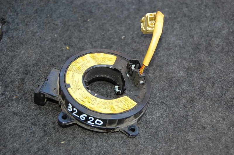 Запчасть шлейф airbag MAZDA 323 BJ 98-2003 GE8C-66-CS0A Б/У Шлейф Airbag MAZDA 323 BJ 98-2003 GE8C-66-CS0A Б/У