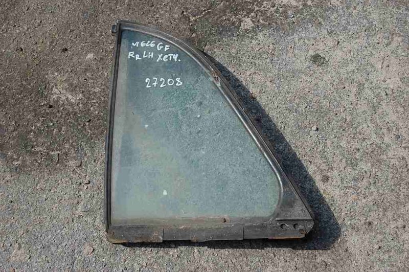 Стекло двери глухое заднее левое MAZDA 626 GF 97-02 Б/У