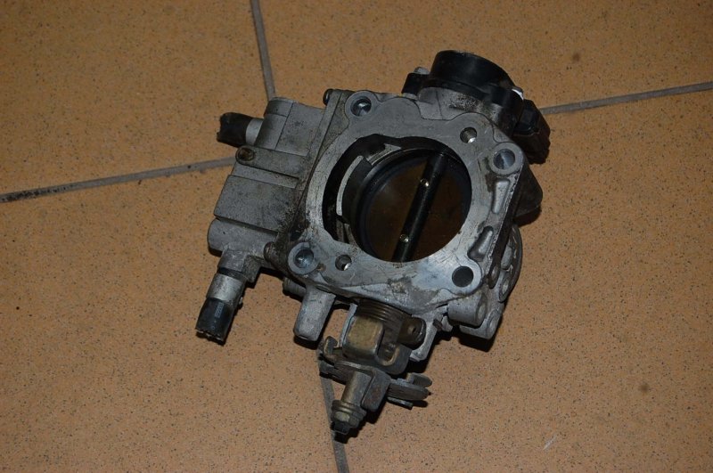 Дроссельная заслонка MAXIMA A32 94-99