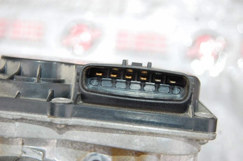 Дроссельная заслонка GS350 GS300 05-11