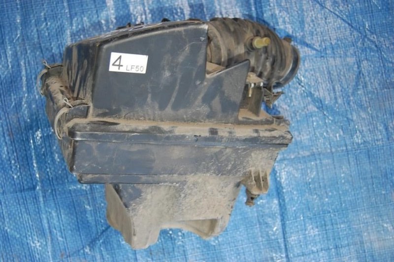 Корпус воздушного фильтра MAZDA 5 CR 05-10