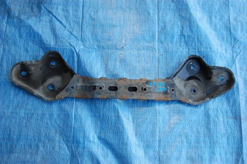 Запчасть крепление балки подвески MAZDA CX-7 06-12 EG21-34-H90 Б/У Крепление балки подвески MAZDA CX-7 06-12 EG21-34-H90 Б/У