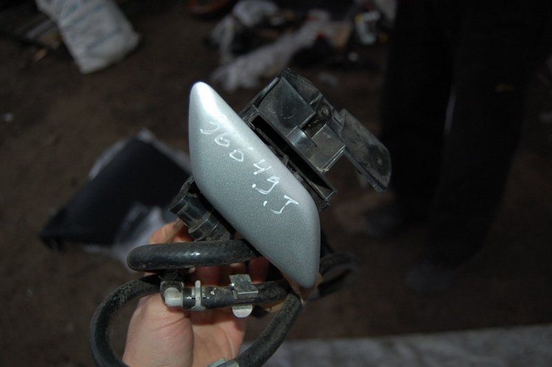 Форсунка омывателя фар COROLLA 150 06-13