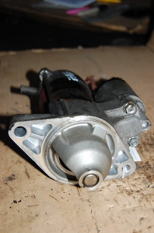 Стартер YARIS 00-05 Стартер YARIS 00-05