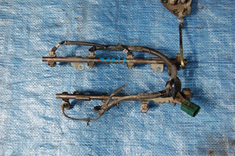 Форсунка топливная M35/M45 04-10