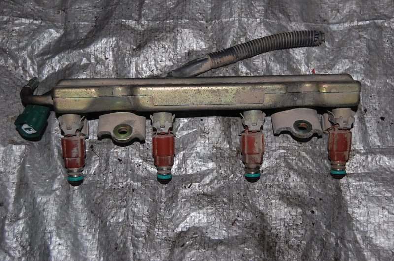 Форсунка топливная MICRA 03-11