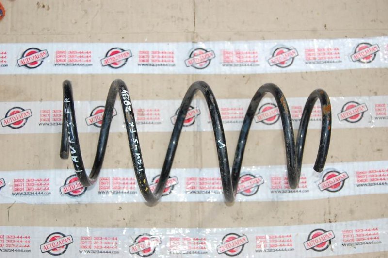 Пружина передней подвески TOYOTA AURIS 06-12 Б/У