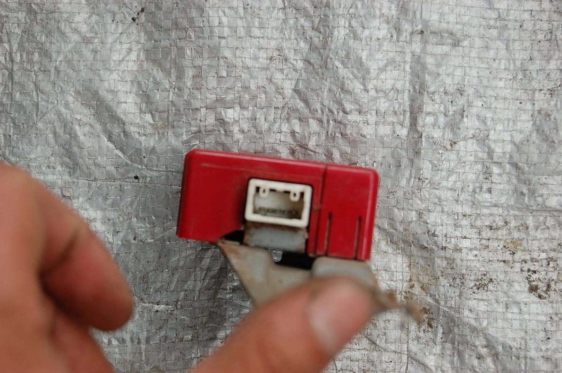 Блок управления центральным замком LEXUS LX470 98-07