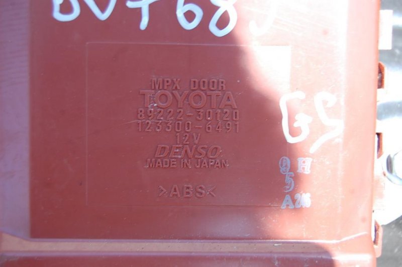 Блок управления центральным замком GS350 GS300 05-11 Блок управления центральным замком GS350 GS300 05-11