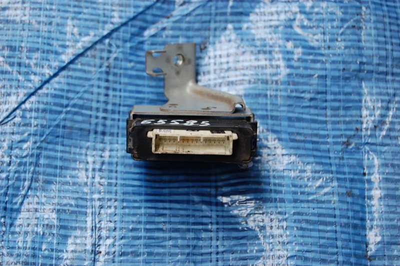 Блок электронный TOYOTA CAMRY 40 06-11