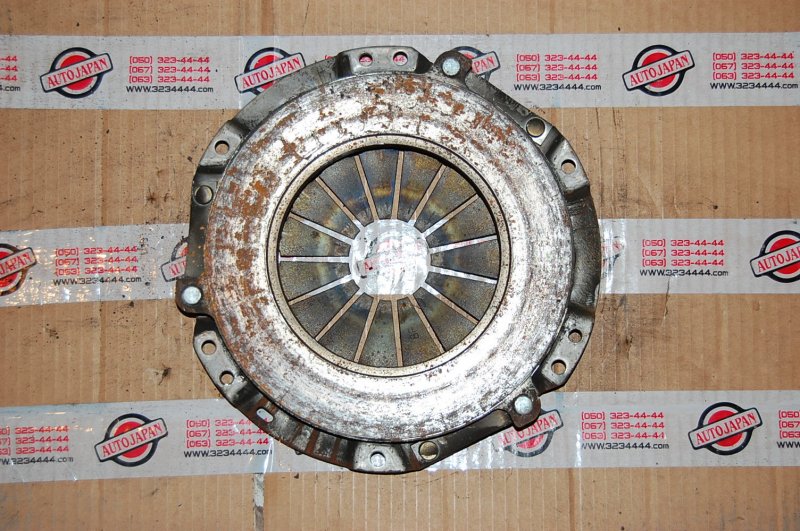 Запчасть корзина сцепления TOYOTA CARINA E 92-98 Б/У Корзина сцепления TOYOTA CARINA E 92-98 Б/У