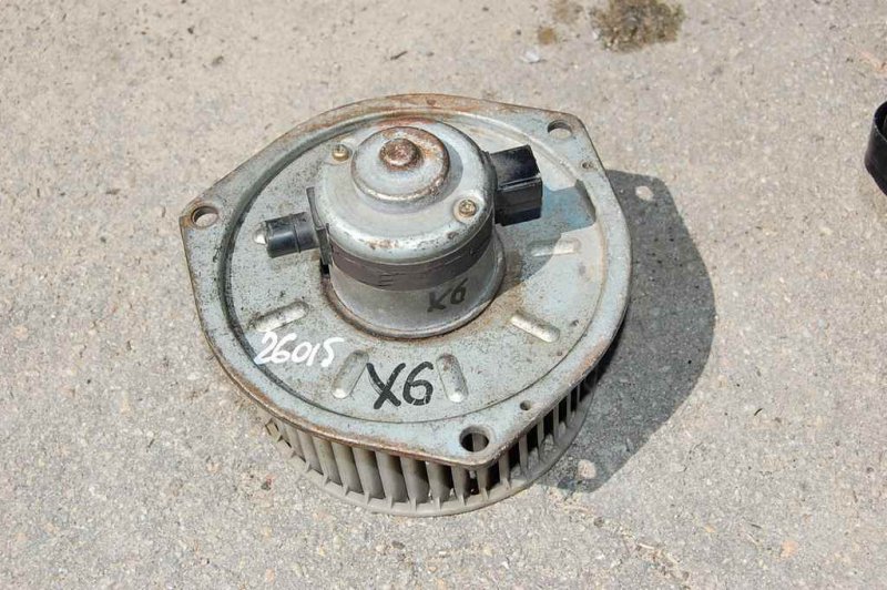 Моторчик печки MAZDA XEDOS 6 X6 (CA) 92-98 GA5R-61-B10 Б/У