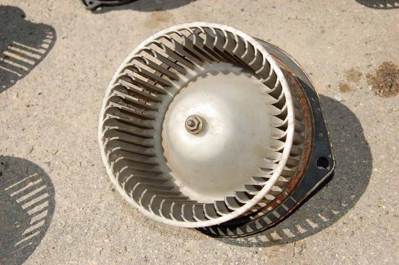 Моторчик печки XEDOS 6 X6 (CA) 92-98