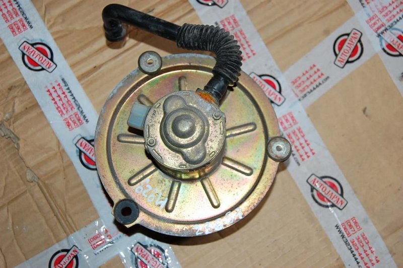 Моторчик печки MAZDA 929 HC 86-91 HE01-61-B10 Б/У
