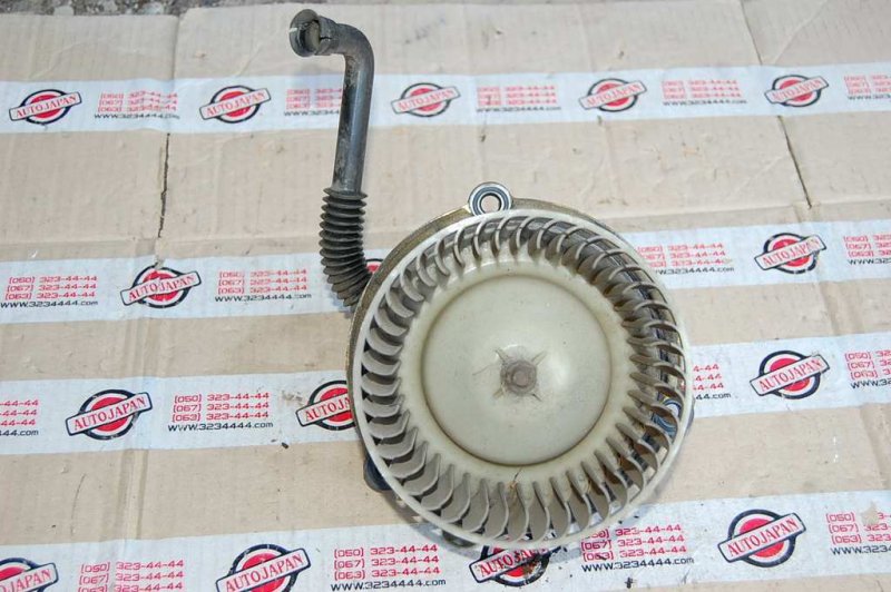 Моторчик печки 929 HC 86-91