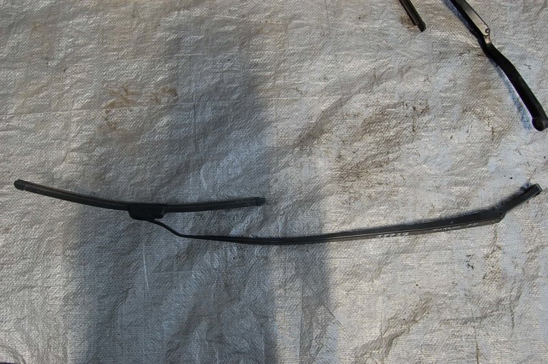 Запчасть поводок стеклоочистителя передний правый NISSAN MURANO Z50 02-07 28886-CC00A Б/У Поводок стеклоочистителя передний правый NISSAN MURANO Z50 02-07 28886-CC00A Б/У