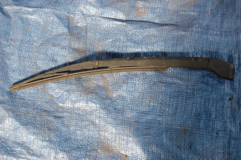 Поводок стеклоочистителя задний MAZDA CX-7 06-12 Б/У