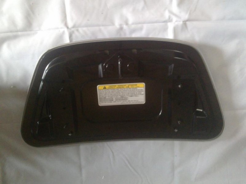 Лючок топливного бака LEAF 10-17