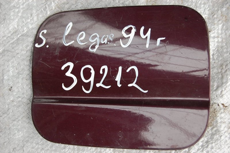 Лючок топливного бака LEGACY 94-98 BG/BD