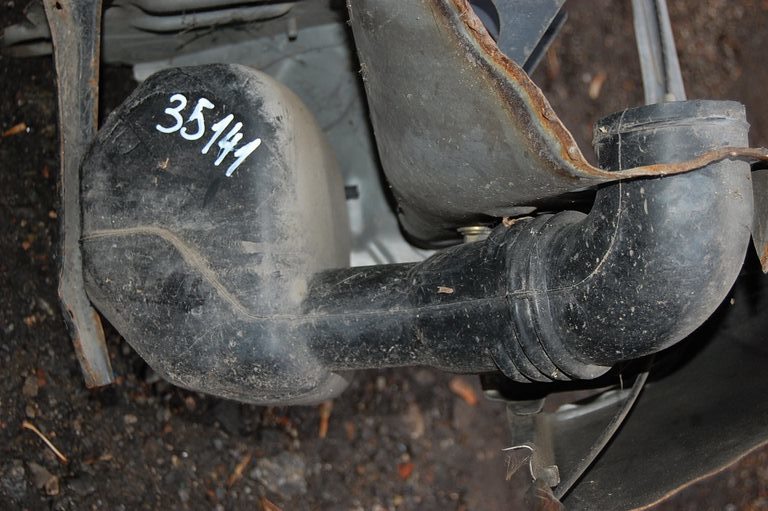 Резонатор воздушного фильтра SUBARU LEGACY 94-98 BG/BD Б/У