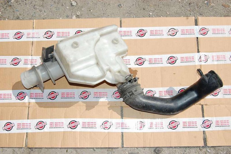 Резонатор воздушного фильтра 323 BA 94-97