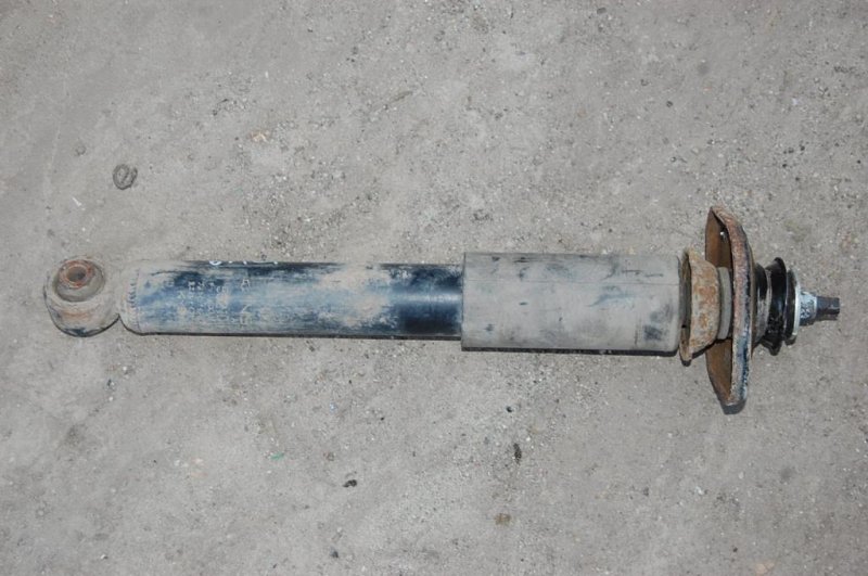 Амортизатор задний левый NISSAN MURANO Z50 02-07 56210-CB026 Б/У