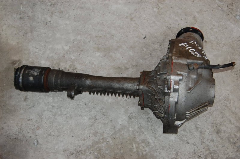 Редуктор передний LEXUS LX570 07-15 41110-60B80 Б/У