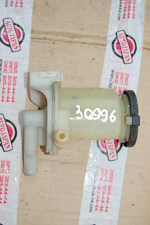 Бачок ГУР KIA CLARUS 96-01 Б/У