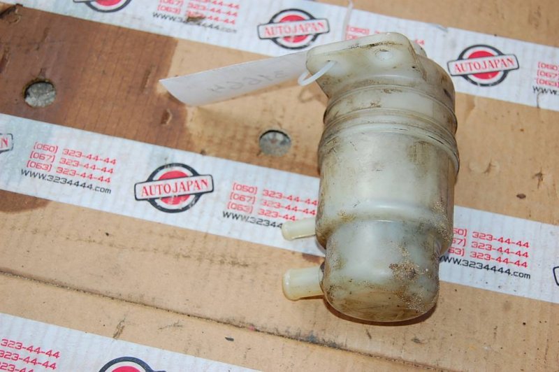 Бачок ГУР OUTLANDER 03-07 Бачок ГУР OUTLANDER 03-07