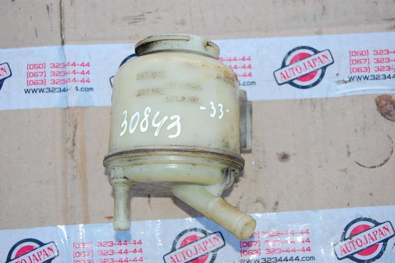 Бачок ГУР NISSAN MAXIMA A33 99-02 Б/У