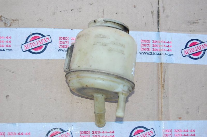 Бачок ГУР MAXIMA A33 99-02