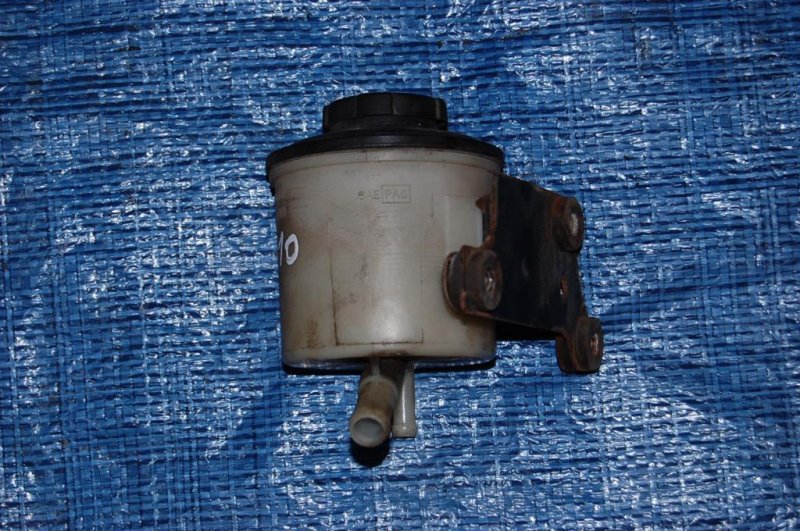 Бачок ГУР MAXIMA A32 94-99