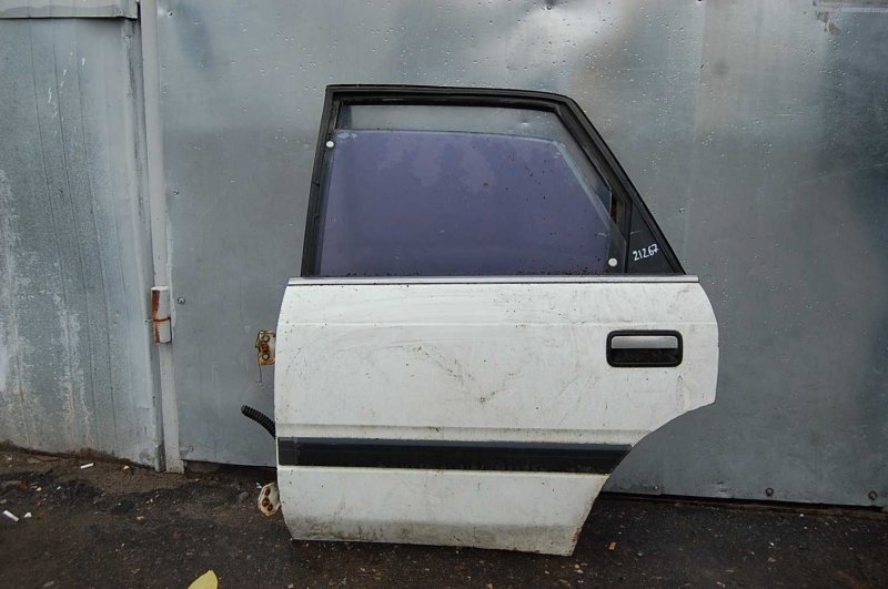 Дверь задняя левая MAZDA 626 GD 87-91 Б/У