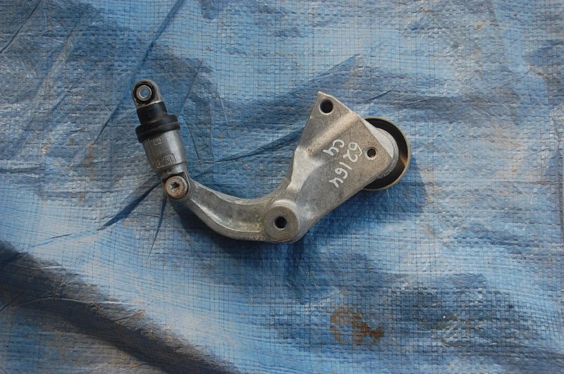 Натяжитель ремня генератора HONDA ACCORD CU8 / TSX 08-14 Б/У