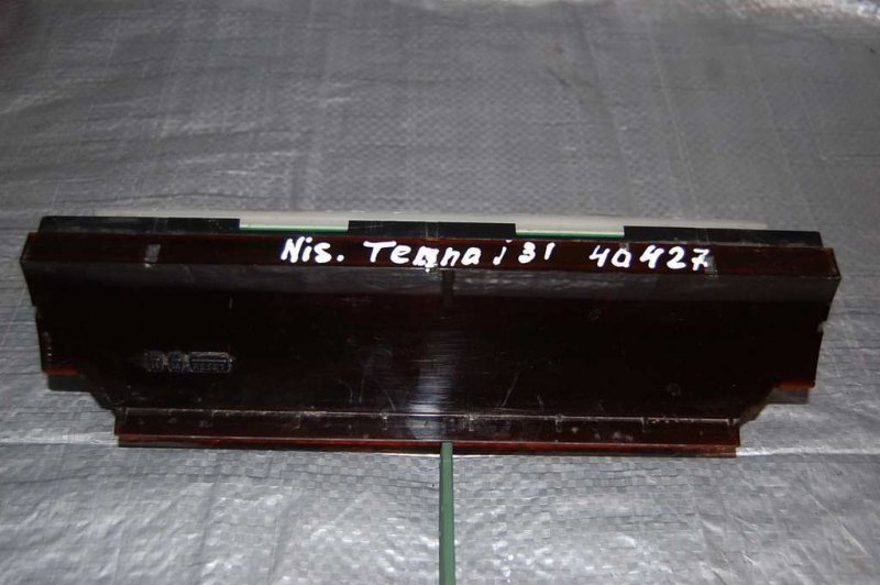 Запчасть часы NISSAN TEANA J31 03-07 Б/У Часы NISSAN TEANA J31 03-07 Б/У