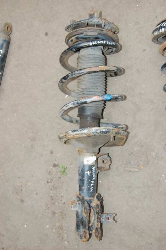 Амортизатор передний левый HYUNDAI ACCENT MC 06-10 54650-1E100 Б/У