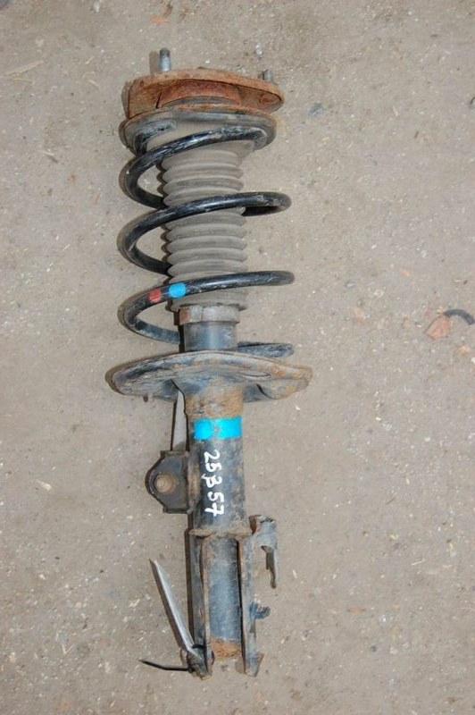 Запчасть амортизатор передний левый TOYOTA COROLLA 150 06-13 48520-09M20 Б/У Амортизатор передний левый TOYOTA COROLLA 150 06-13 48520-09M20 Б/У