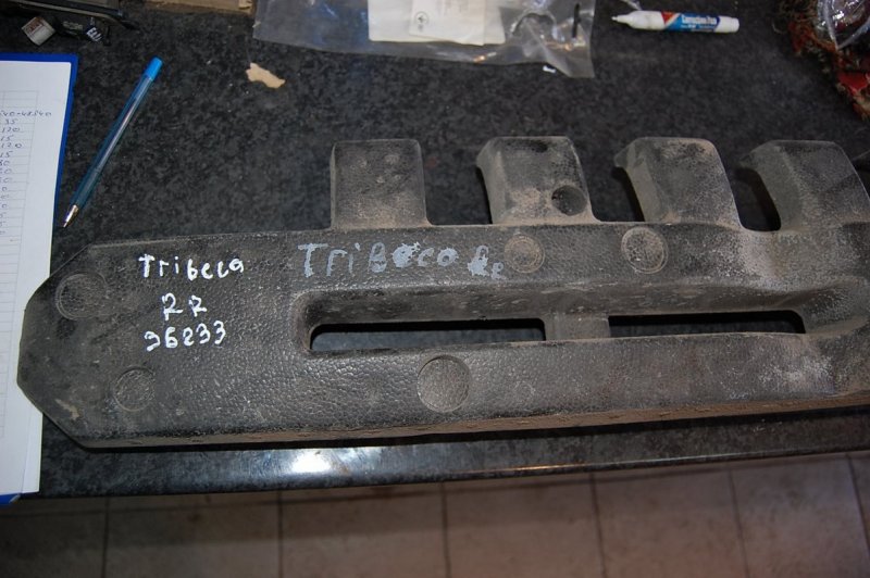 Наполнитель бампера задний TRIBECA B10 07-13