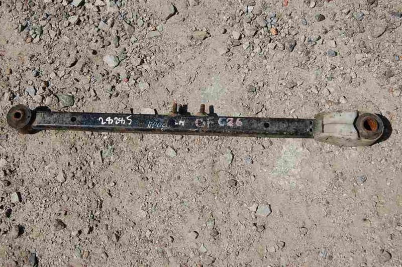 Рычаг задней подвески продольный задний левый MAZDA 626 GF 97-02 Б/У