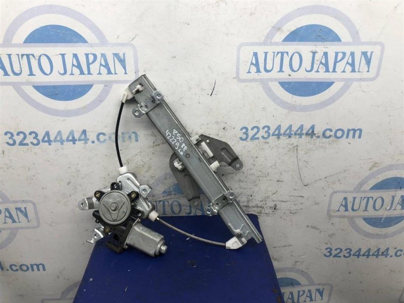 Стеклоподъемник задний левый NISSAN MURANO Z50 02-07 82721-CA000 Б/У