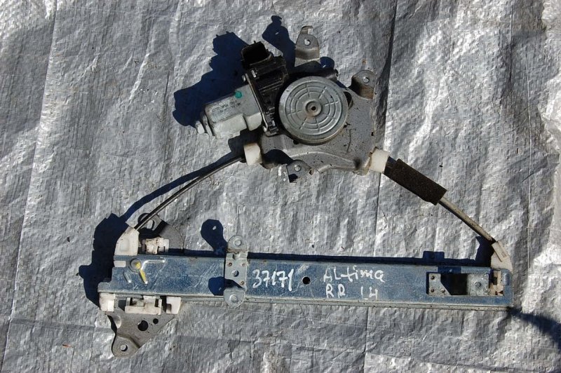 Стеклоподъемник задний левый NISSAN ALTIMA L32 07-12 82721-JA000 Б/У
