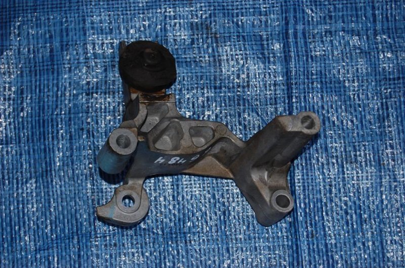 Кронштейн двигателя QASHQAI 07-14